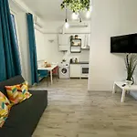 Dea Dreams Apartment Piazzale Lodi Wi-Fi Metro A 2 Passi