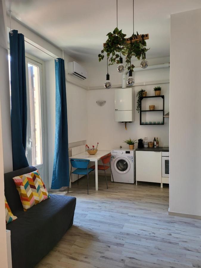 Apartment Dea Dreams Piazzale Lodi Wi-fi Metro A 2 Passi Milan